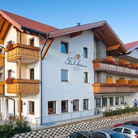 Hotel Falken Pfalzen Exterior foto